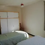 Le Triolet